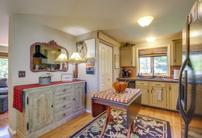 Red Lodge Mountain Home < 7 Miles To Ski Slopes!