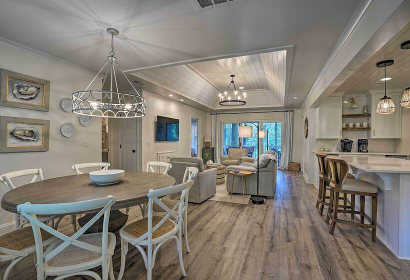 Remodeled Cottage On Sparrow Pond, Walk To Beach!