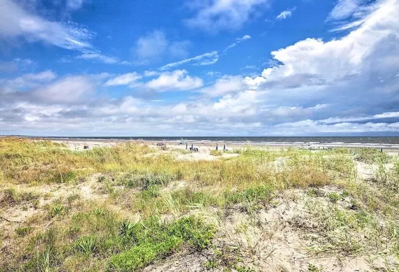 Remodeled Cottage On Sparrow Pond, Walk To Beach!