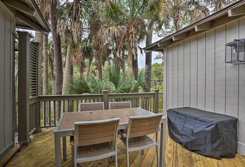 Remodeled Cottage On Sparrow Pond, Walk To Beach!