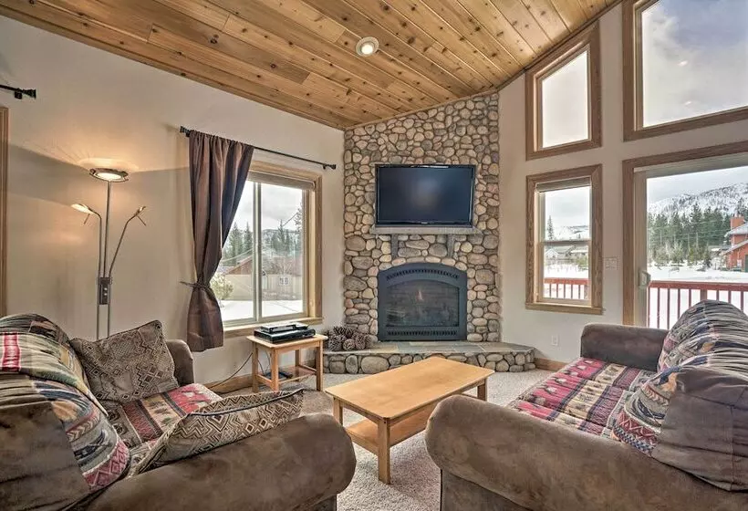 South Lake Tahoe Home: 9 Mi To Heavenly Mountain!