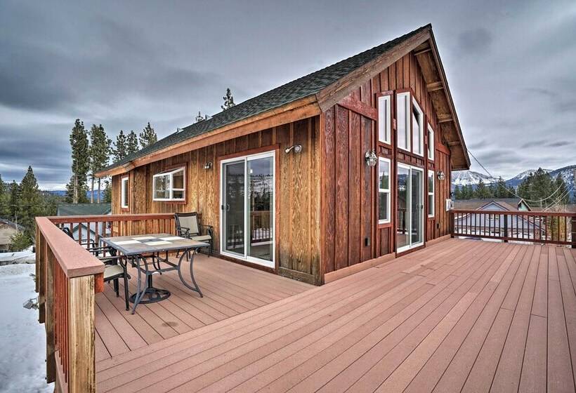 South Lake Tahoe Home: 9 Mi To Heavenly Mountain!