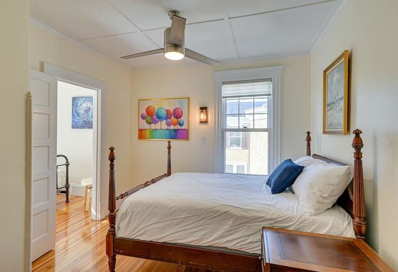 Spacious Historic Home In The Berkshires!