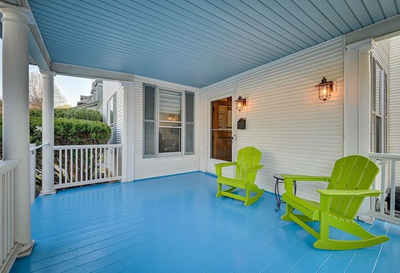 Spacious Historic Home In The Berkshires!