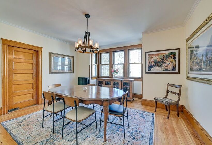 Spacious Historic Home In The Berkshires!