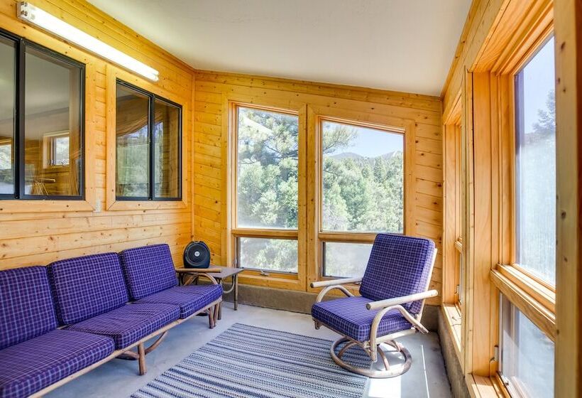 Roomy Angel Fire Home W/ Hot Tub, Sunroom & Views!