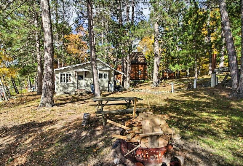 Spacious Lakefront Cabin W/ Fire Pit & Grill!