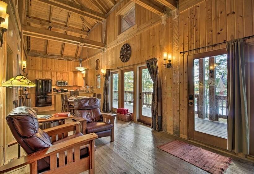 Spacious Lakefront Cabin W/ Fire Pit & Grill!