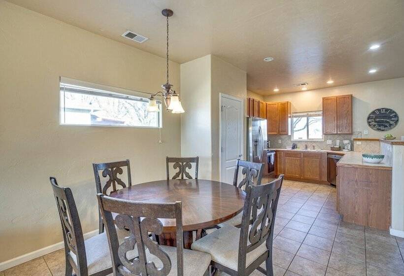Stocked Grand Junction Home At Canyon View Park!