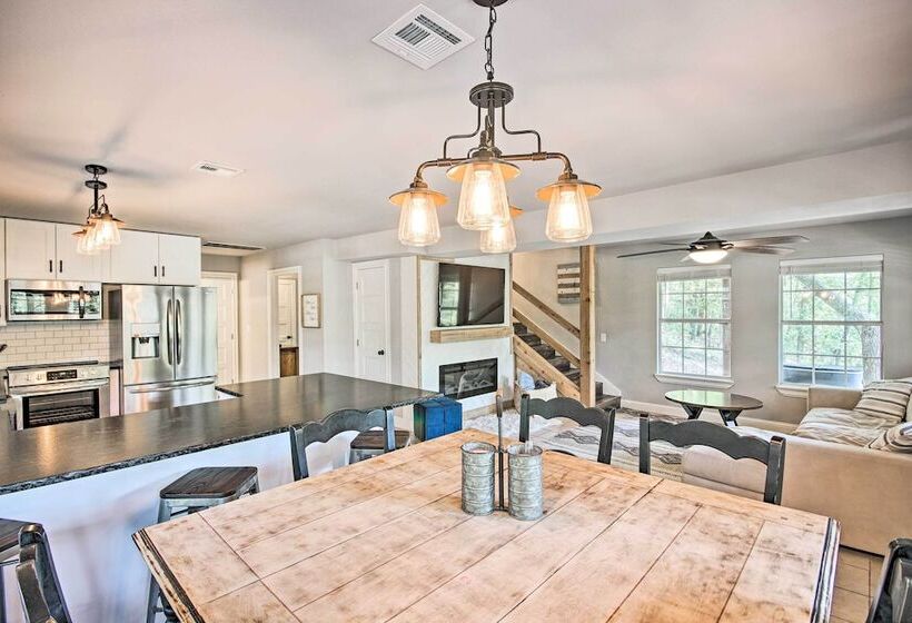 Private Fishing Dock: Grand Lake Home