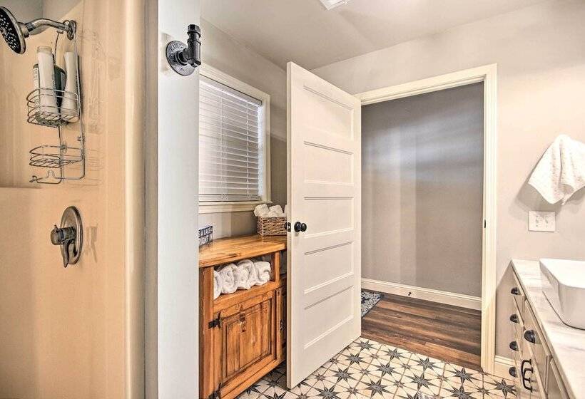 Private Fishing Dock: Grand Lake Home