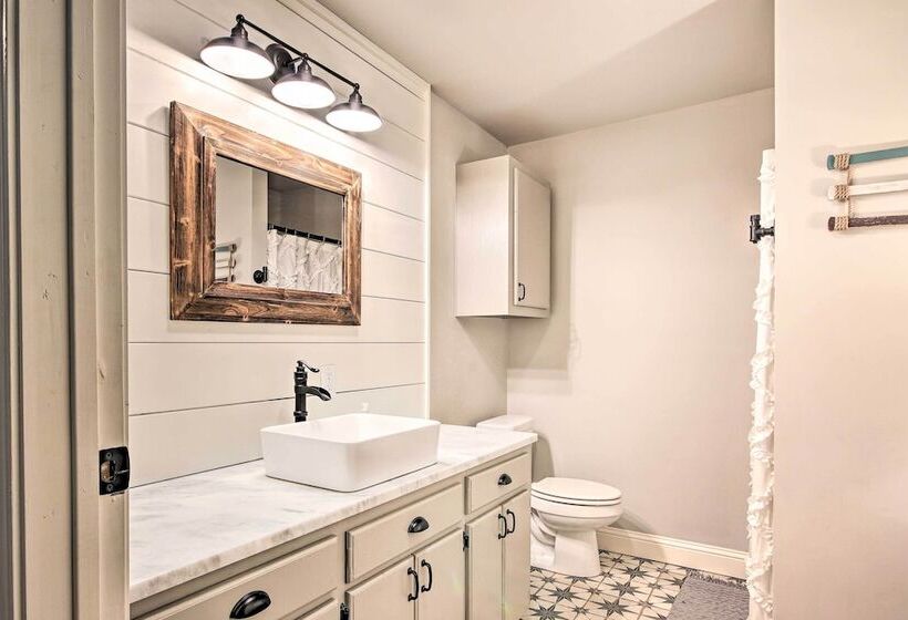 Private Fishing Dock: Grand Lake Home