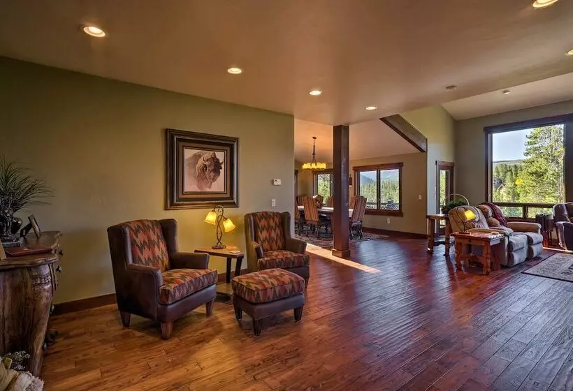 Breck Mtn Home W/ Hot Tub & Game Room!