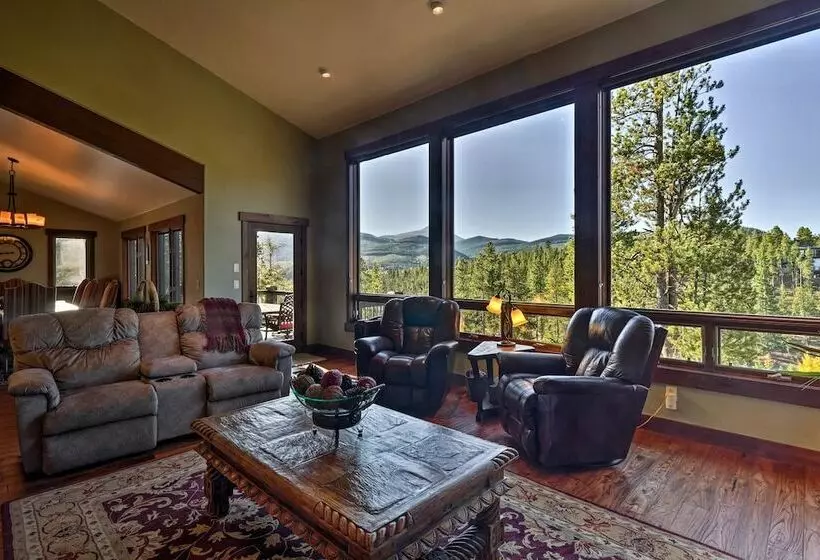 Breck Mtn Home W/ Hot Tub & Game Room!