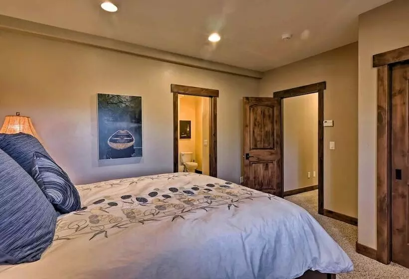 Breck Mtn Home W/ Hot Tub & Game Room!