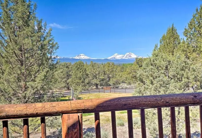 Bend Log Cabin W/ Cascade Mountain Views!