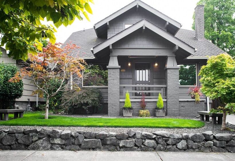 Updated Tacoma Home W/ Patio: 3 Mi To Downtown