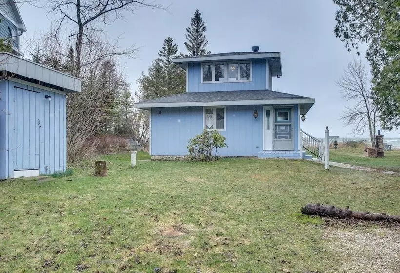 Serene Lakefront Baileys Harbor Home W/ Deck!