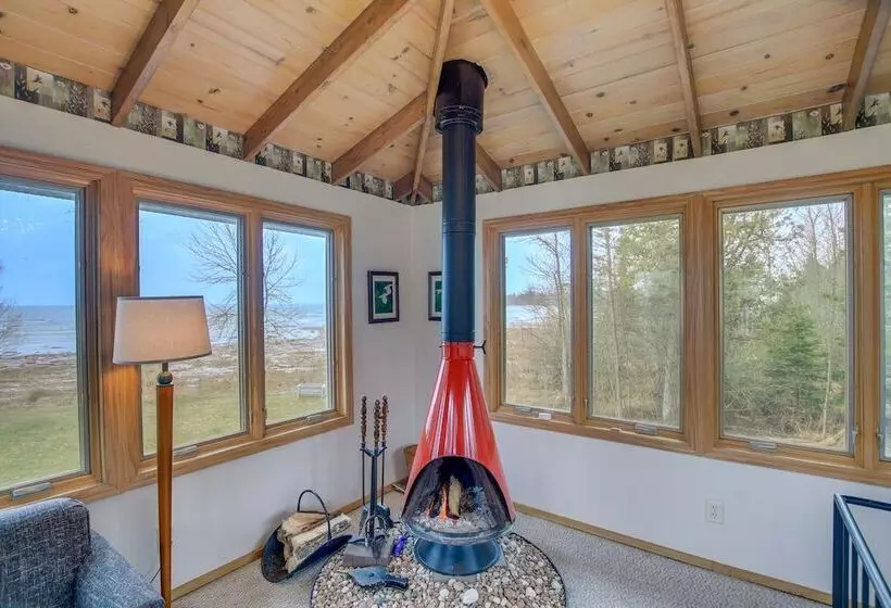 Serene Lakefront Baileys Harbor Home W/ Deck!