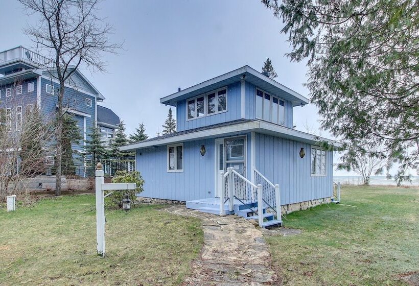 Serene Lakefront Baileys Harbor Home W/ Deck!