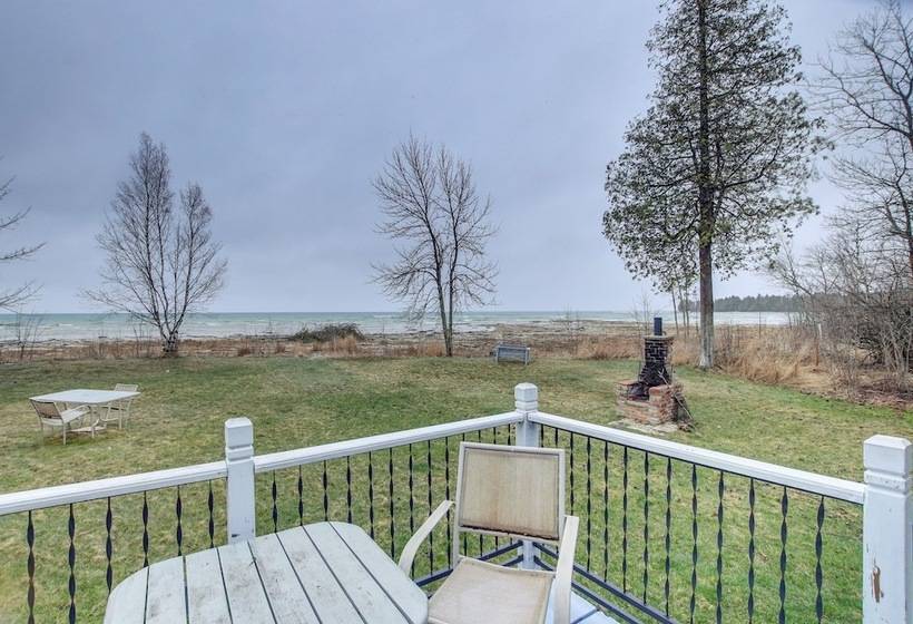 Serene Lakefront Baileys Harbor Home W/ Deck!