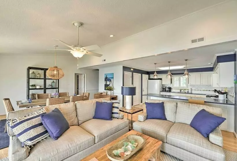 Waterfront Harkers Island Home: Sunset View & Dock