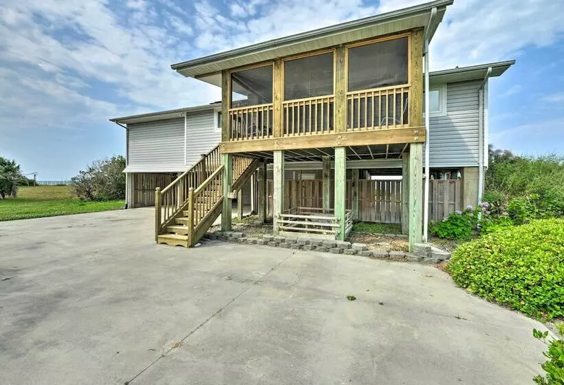 Waterfront Harkers Island Home: Sunset View & Dock