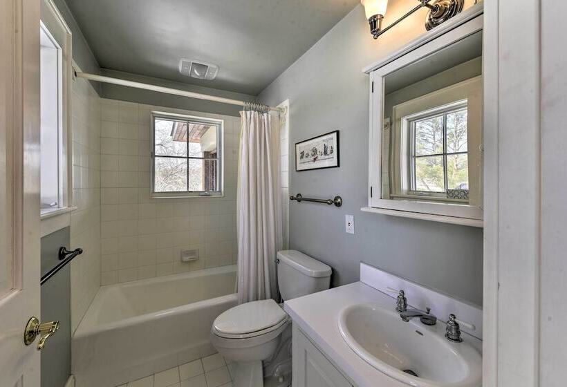 Waterfront Ipswich Escape: 2 Miles To Crane Beach!