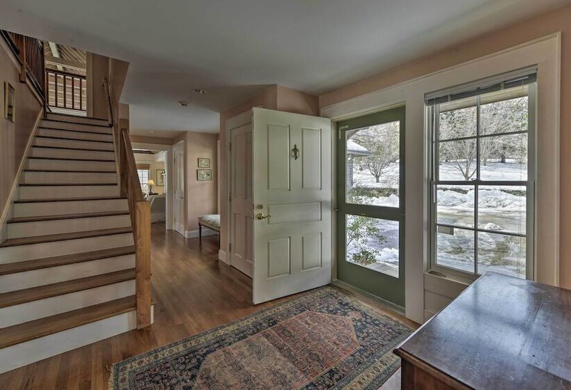 Waterfront Ipswich Escape: 2 Miles To Crane Beach!