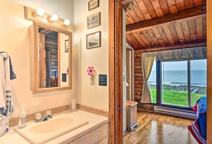 Waterfront Sekiu Escape 9 Mi To Neah Bay!