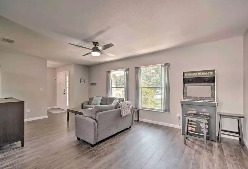 Welcoming Citrus Springs Home W/ Heated Pool