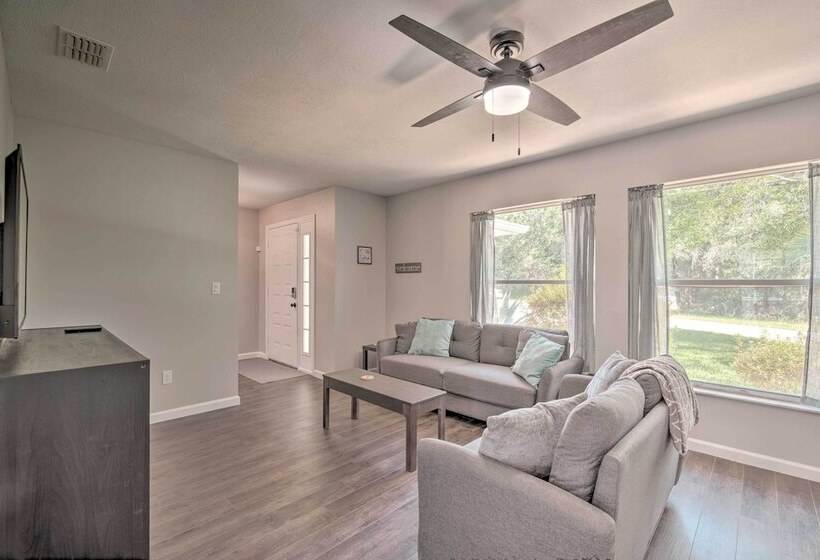 Welcoming Citrus Springs Home W/ Heated Pool