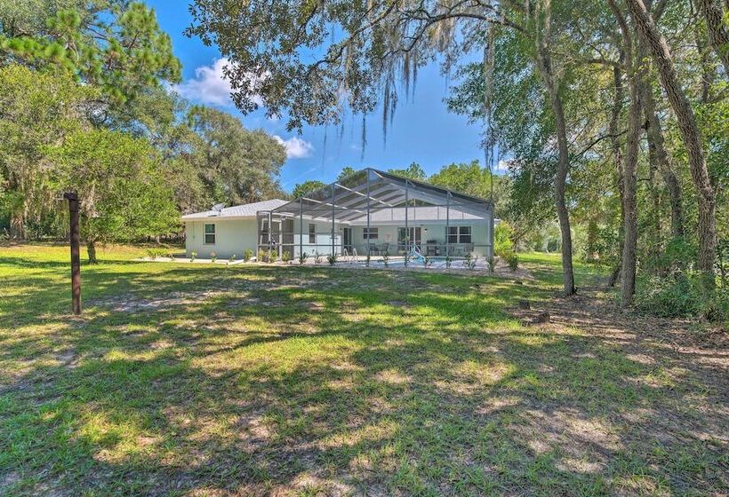 Welcoming Citrus Springs Home W/ Heated Pool