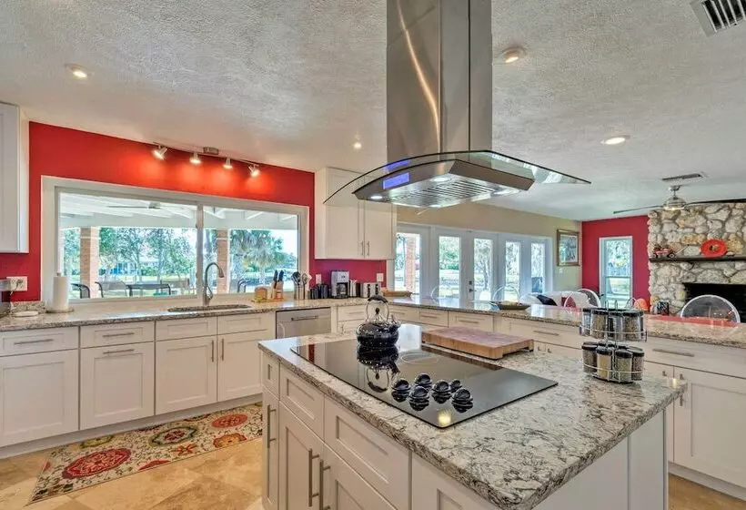 Bayfront Florida Retreat W/ Boat Lift & Fire Pit!