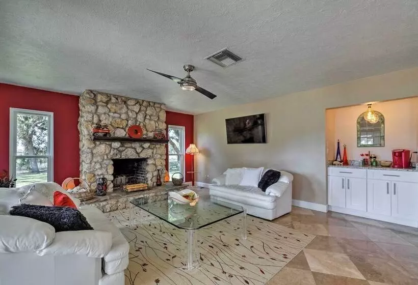 Bayfront Florida Retreat W/ Boat Lift & Fire Pit!