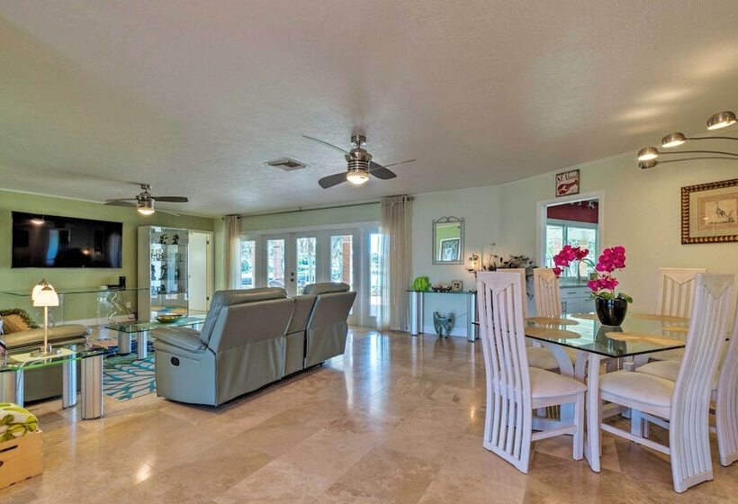 Bayfront Florida Retreat W/ Boat Lift & Fire Pit!