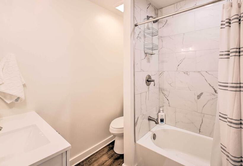 Beautiful Hot Springs Home: Central Location!