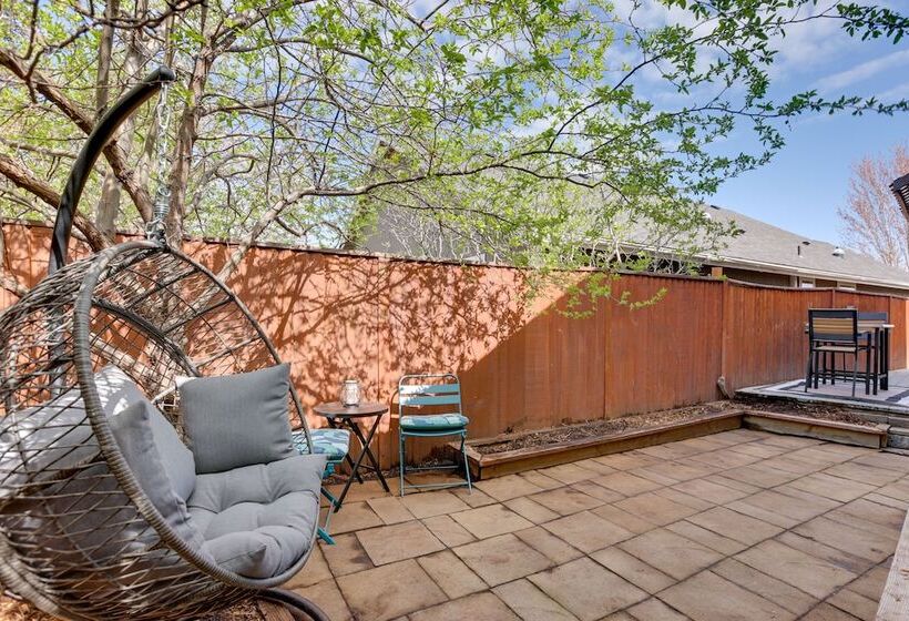 Bright Bend Home W/ Patio < 3 Mi To Downtown!