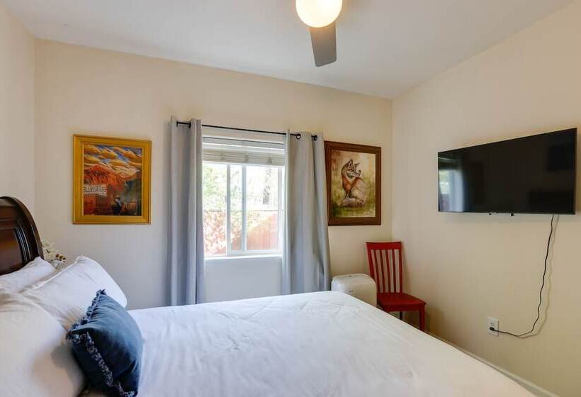 Bright Bend Home W/ Patio < 3 Mi To Downtown!