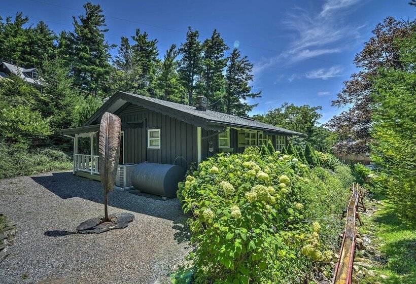 Charming Blue Ridge Cottage W/ Stunning Views!
