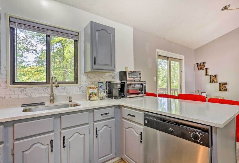 East Stroudsburg Home W/ Game Room + Deck!