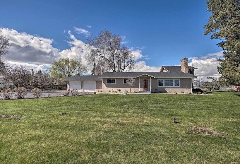 Ellensburg Home W/ Mountain Views On 3 Acres!