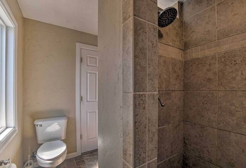 Ellensburg Home W/ Mountain Views On 3 Acres!