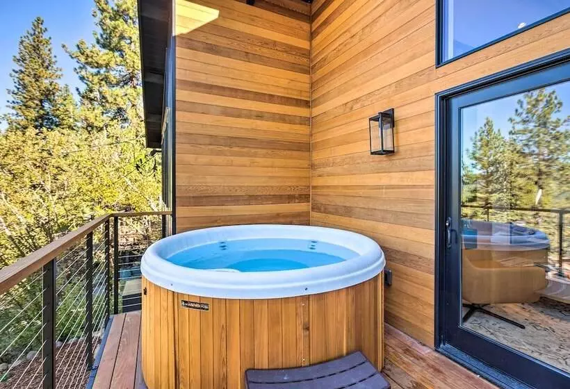 Family Friendly Lake Tahoe House W/ Hot Tub
