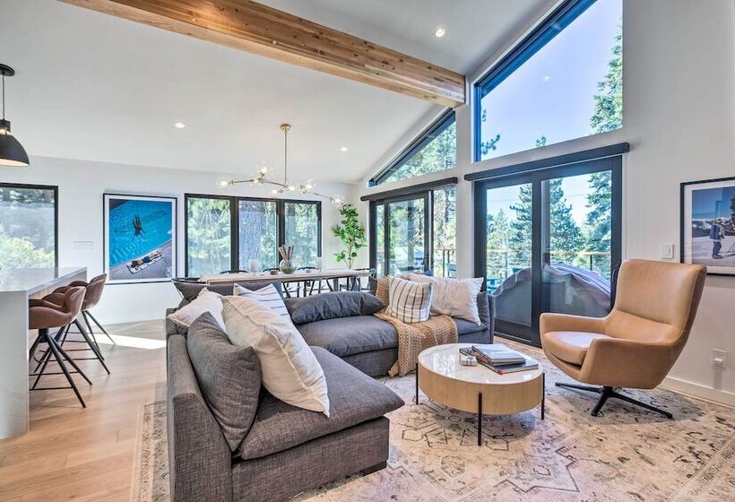 Family Friendly Lake Tahoe House W/ Hot Tub