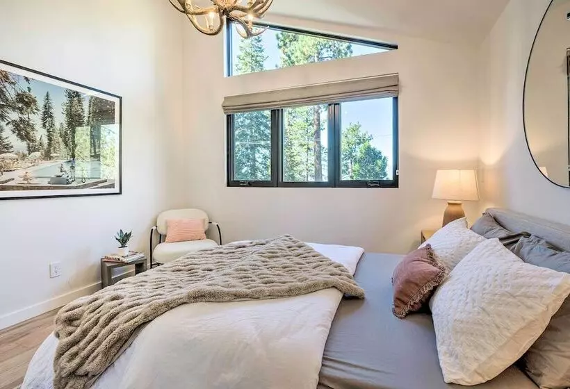 Family Friendly Lake Tahoe House W/ Hot Tub