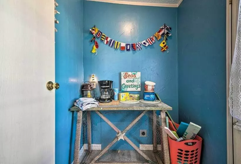 Homosassa River Home W/ Private Boat Ramp & Kayaks