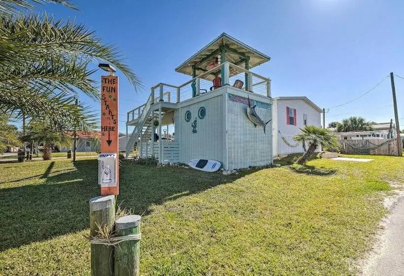 Homosassa River Home W/ Private Boat Ramp & Kayaks