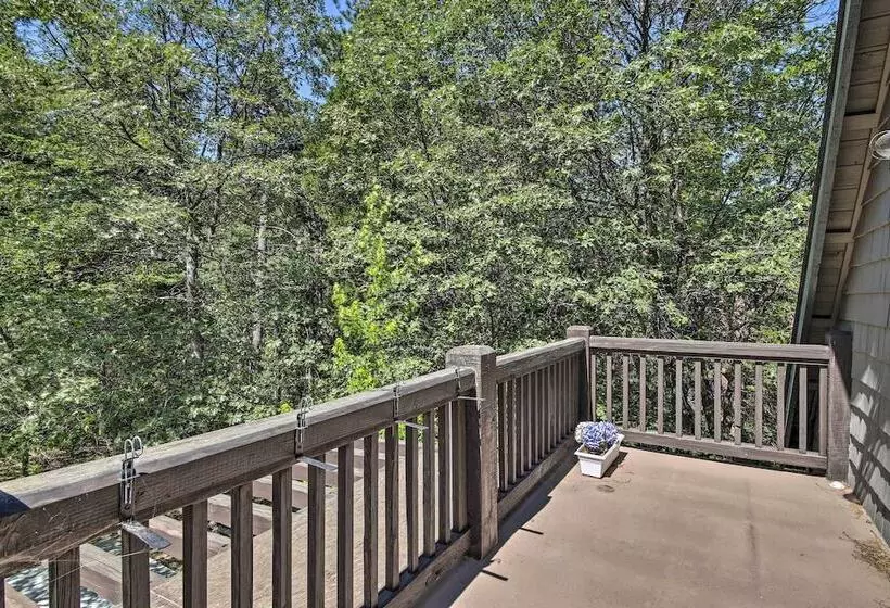Incredible Lake Arrowhead Home W/ Views & Decks!