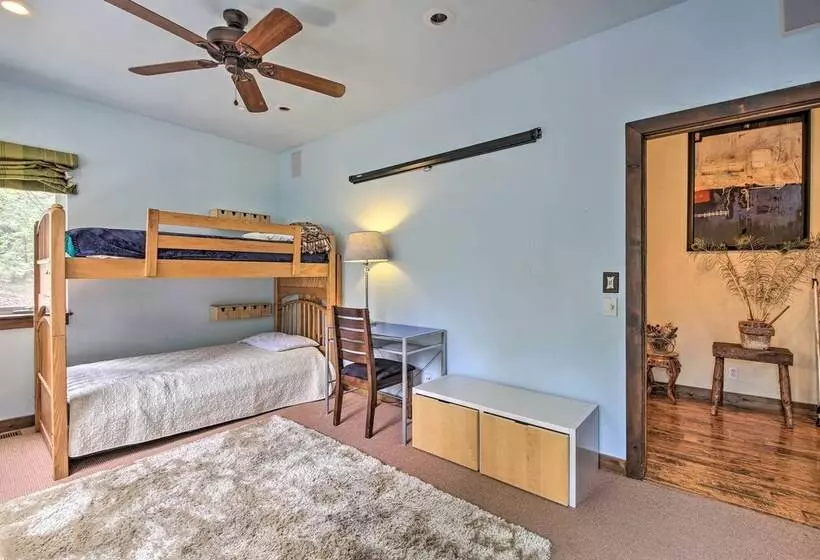 Incredible Lake Arrowhead Home W/ Views & Decks!